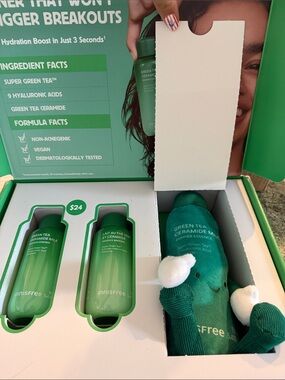 Innisfree Green Tea Ceramide Milk Toner - Green